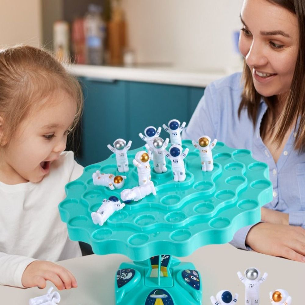 Fun Astronaut Frog Balancing T - огляд і ціна Board Game Saboteur