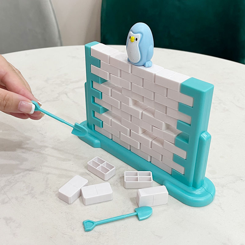 Mini Fun Children Save Penguin - огляд і ціна Board Game Saboteur