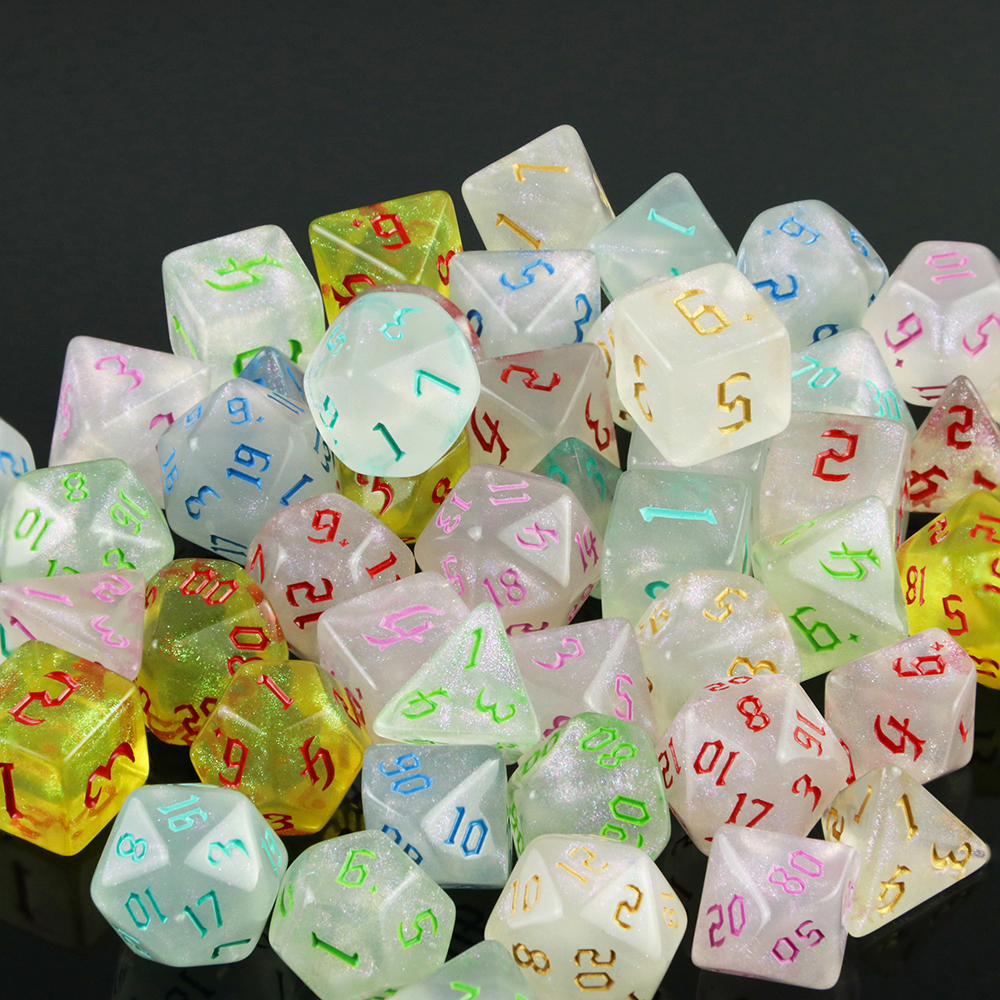 Glitter Polyhedral Dice Set 7p - огляд і ціна Board Game Font